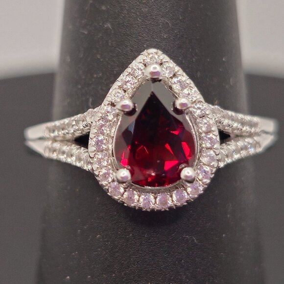 Red Garnet & White Zircon Sterling Silver Ring Size 7 - Picture 3 of 7